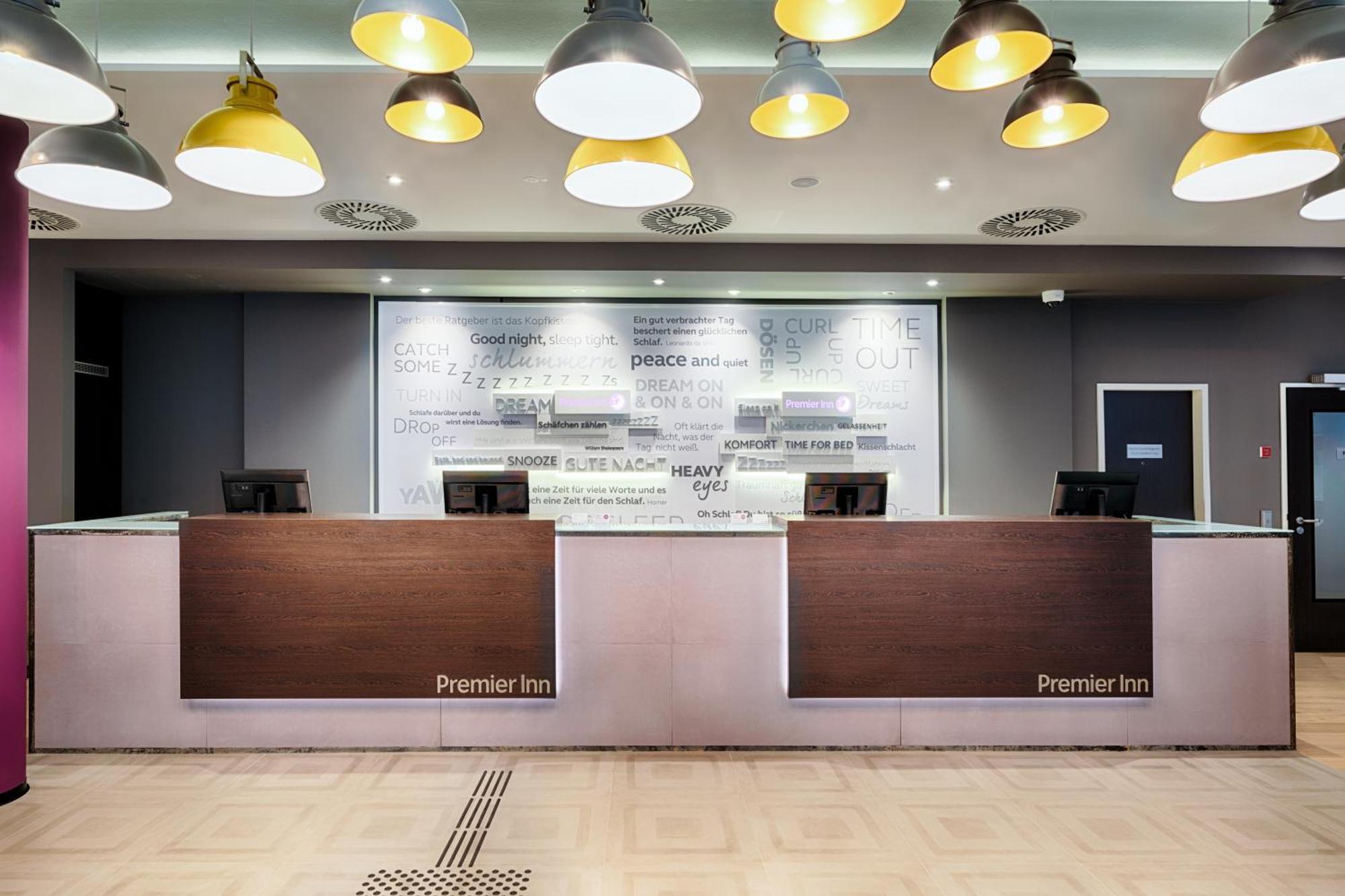 Premier Inn Duesseldorf City Friedrichstadt Exteriér fotografie
